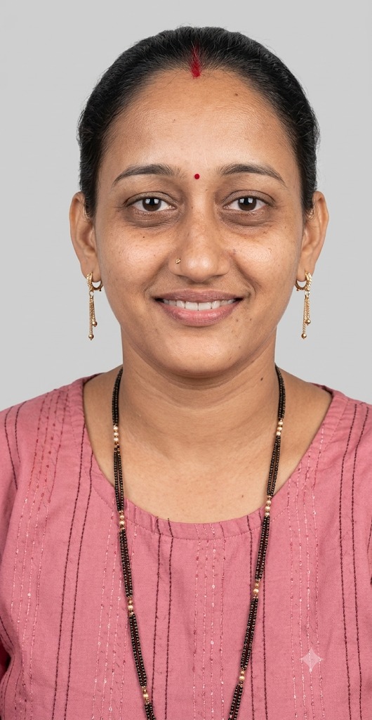 gudiya tripati - Full time Cook and Baby Sitter in up in Mumbai